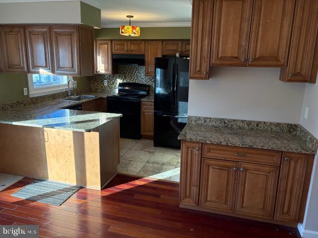 CHURCHILL TOWN SECTOR - Residential Lease