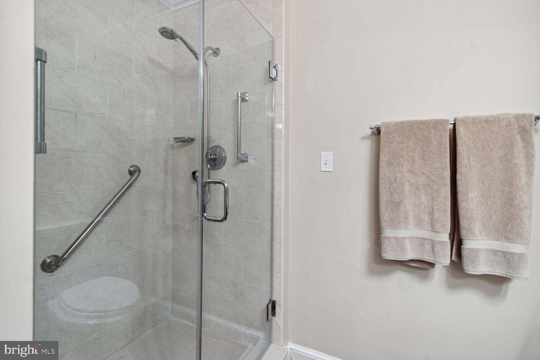 NORTH CHEVY CHASE - Residential