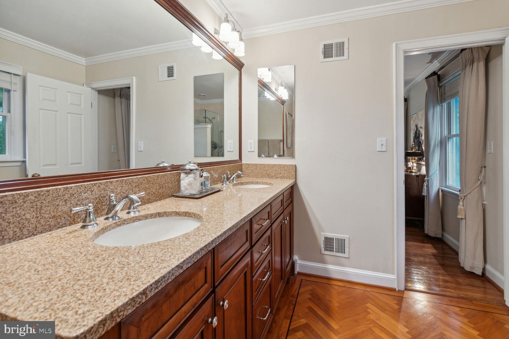 NORTH CHEVY CHASE - Residential