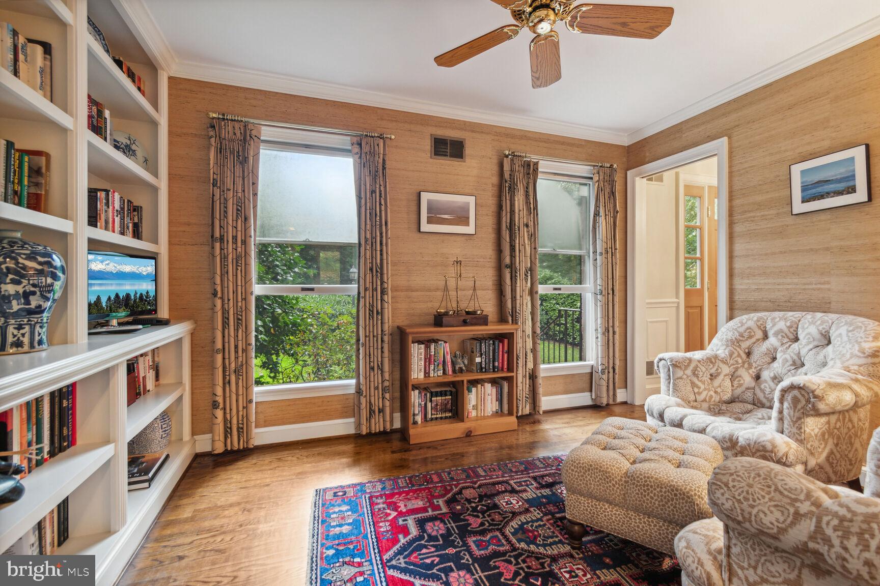 NORTH CHEVY CHASE - Residential