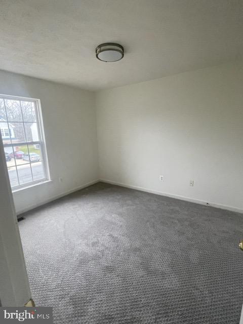 CATTAIL COMMONS - Residential