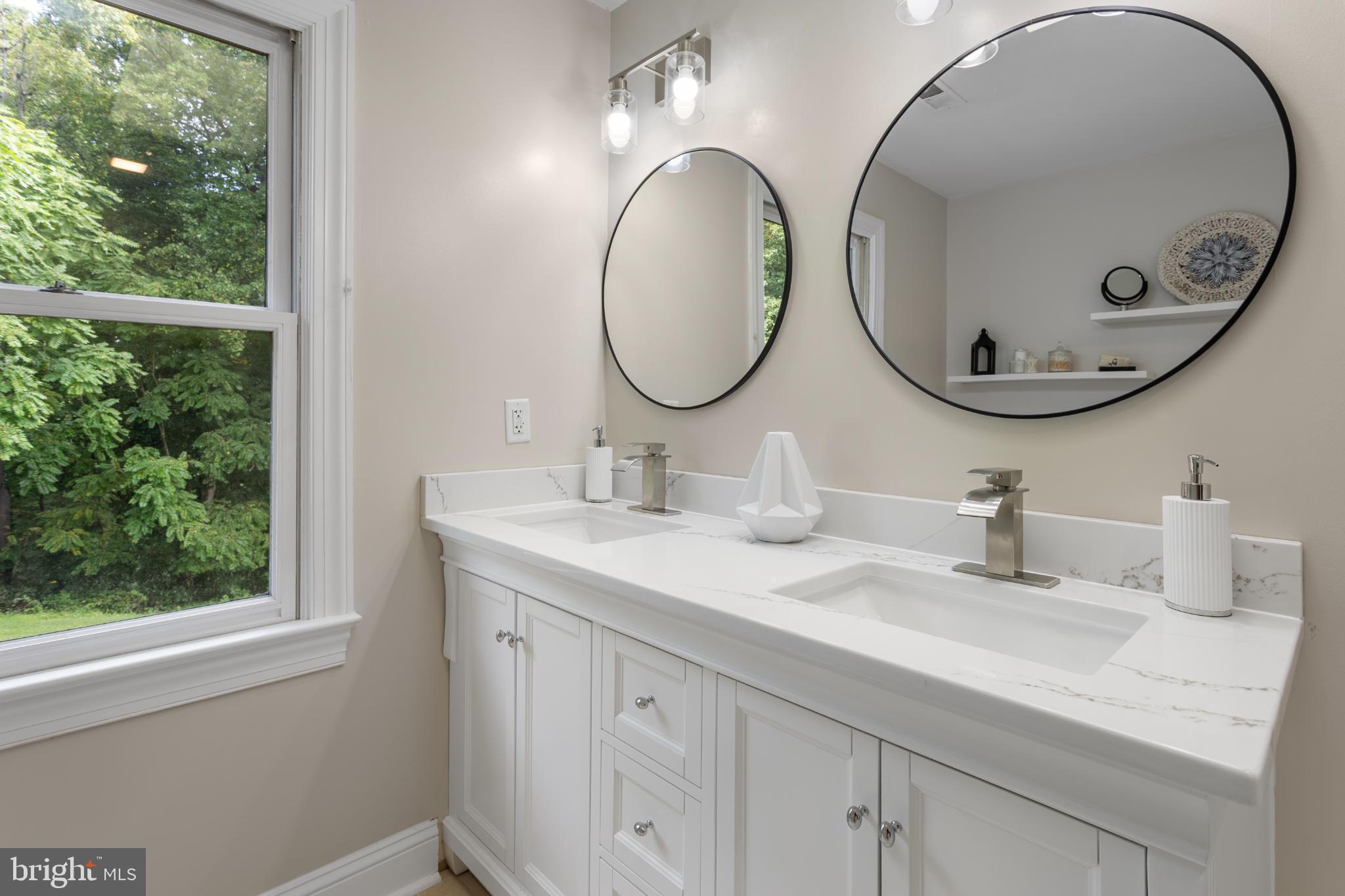 LYONS CREEK HUNDRED - Residential