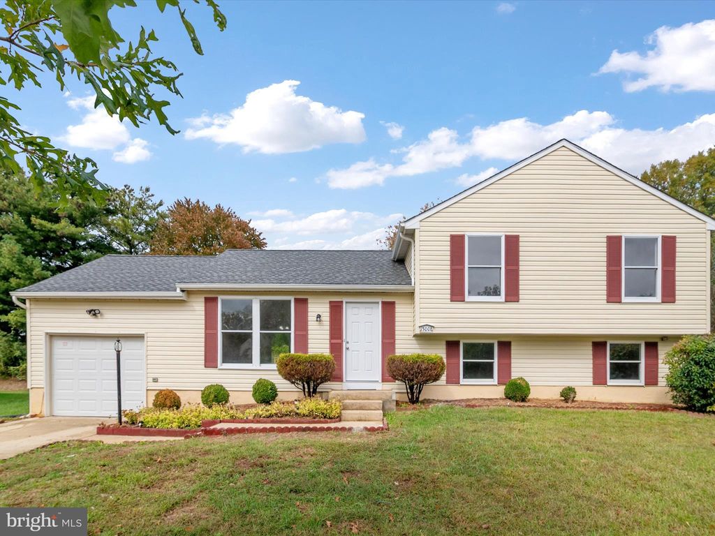 Photo of 13008 Boykin Place, UPPER MARLBORO, MD 20774 (MLS # MDPG2179854)