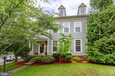 1100 INNIS DRIVE FREDERICKSBURG VA 22401