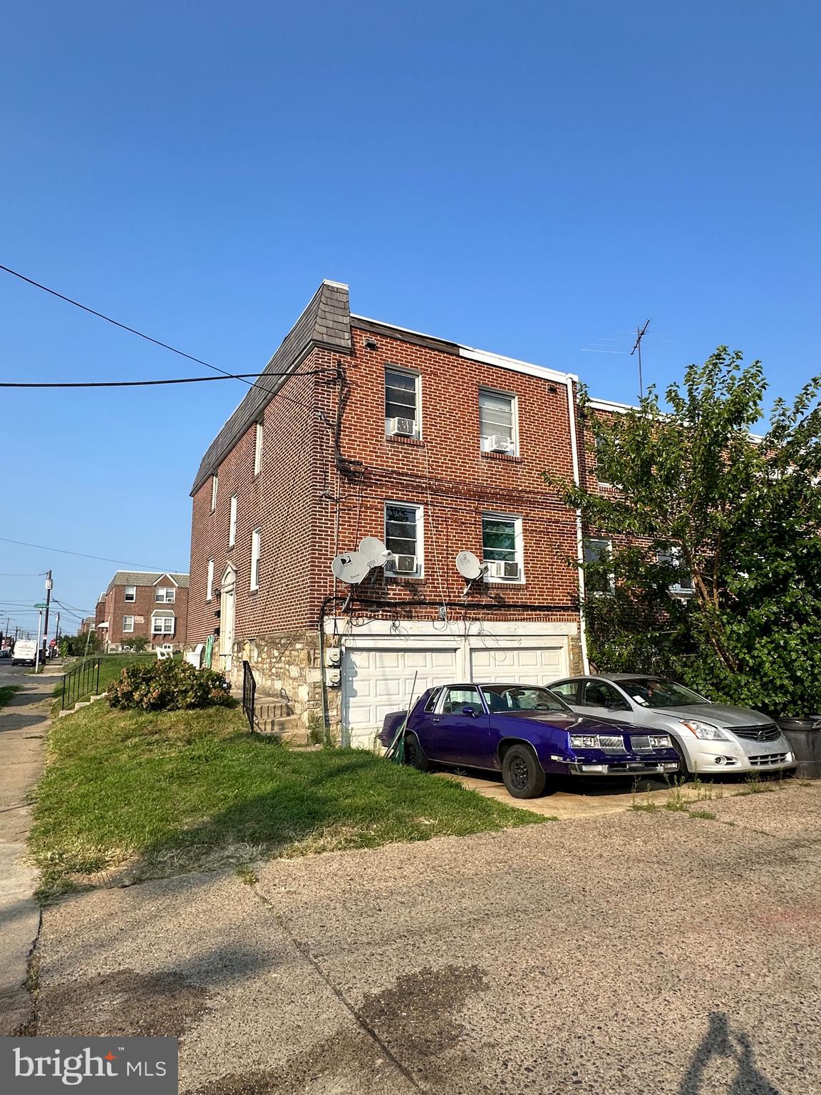 CASTOR GARDENS - Residential Income