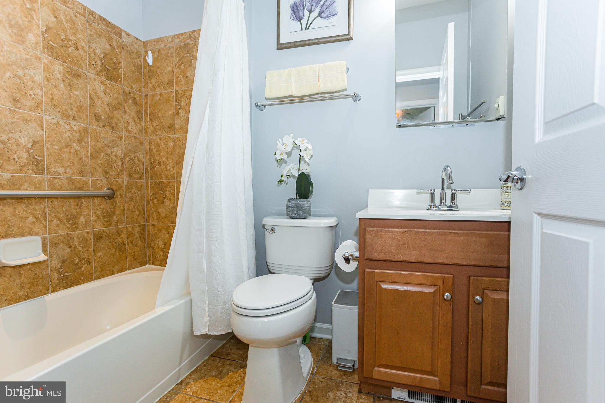 CELEBRATE VIRGINIA NORTH - Residential