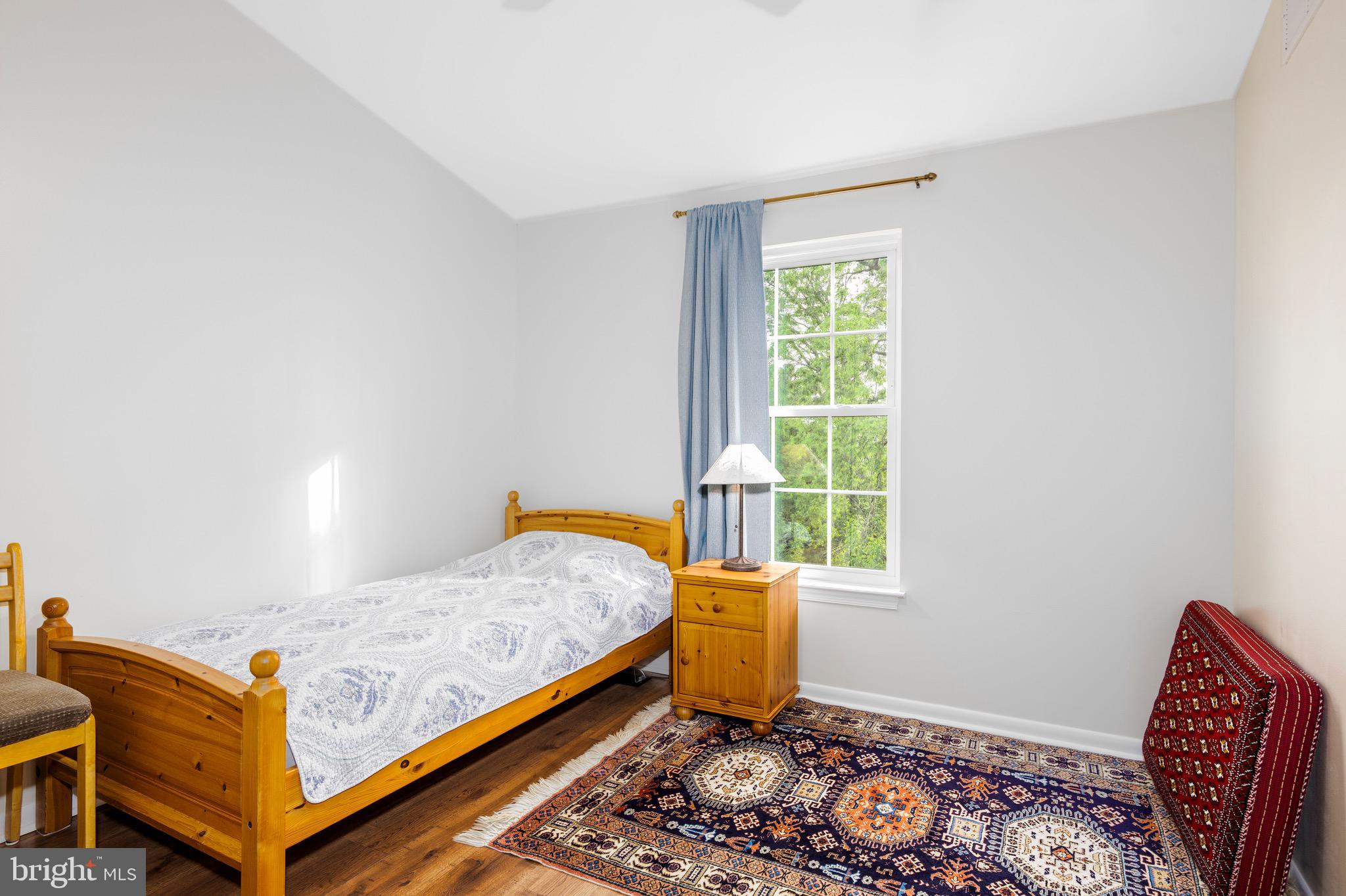HUNT MEADOW - Residential