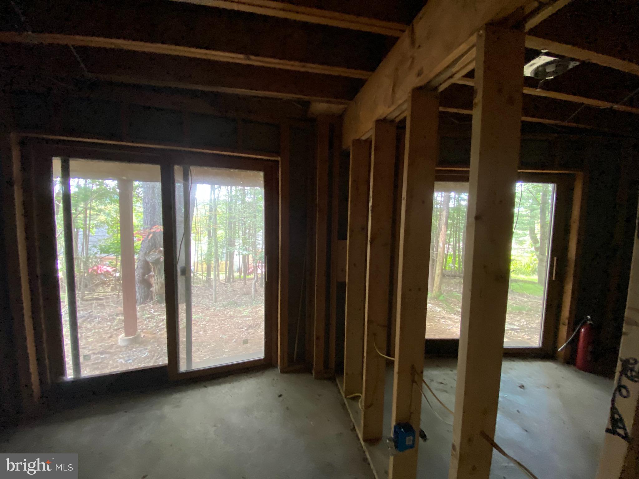 LAKE OF THE PINES - Residential