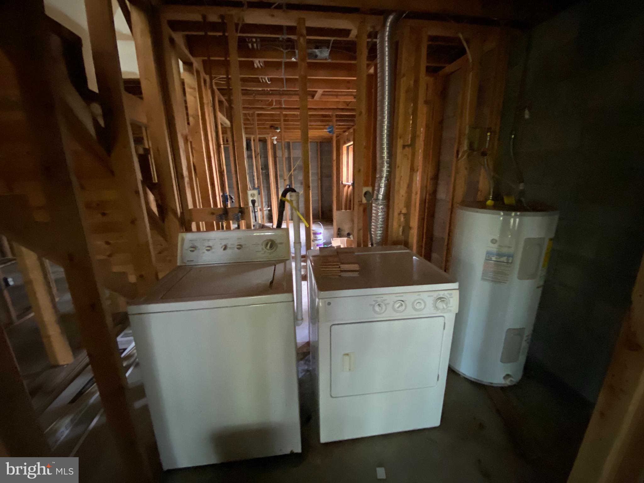 LAKE OF THE PINES - Residential