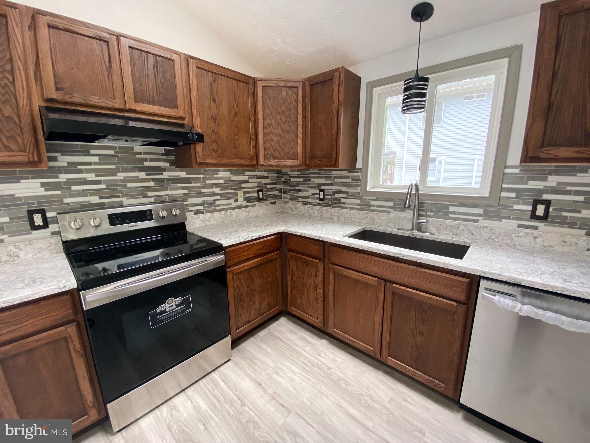 LAKE OF THE PINES - Residential