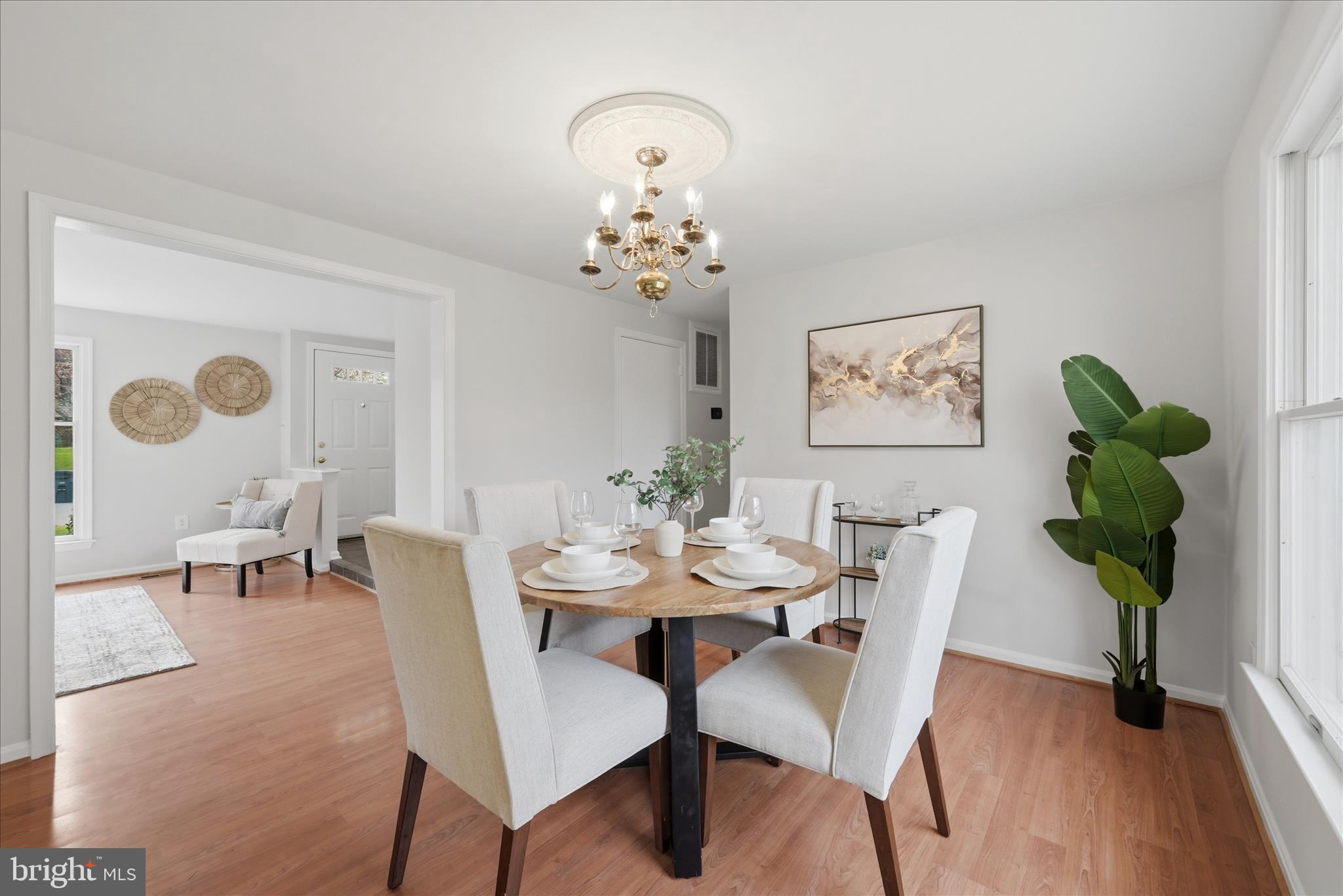 HAMILTON KNOLLS - Residential