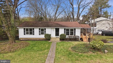 126 APPLEWOOD COURT HAMILTON VA 20158