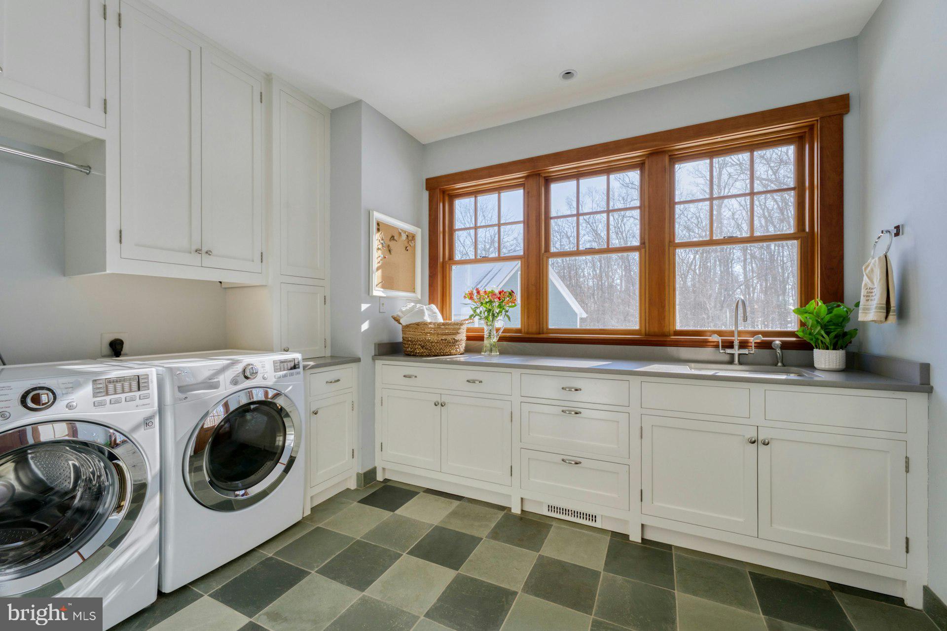 BURNETT DIVISION - Residential