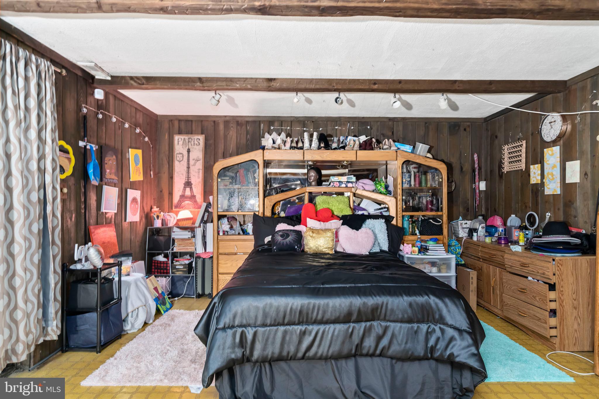 WILDE LAKE - Residential