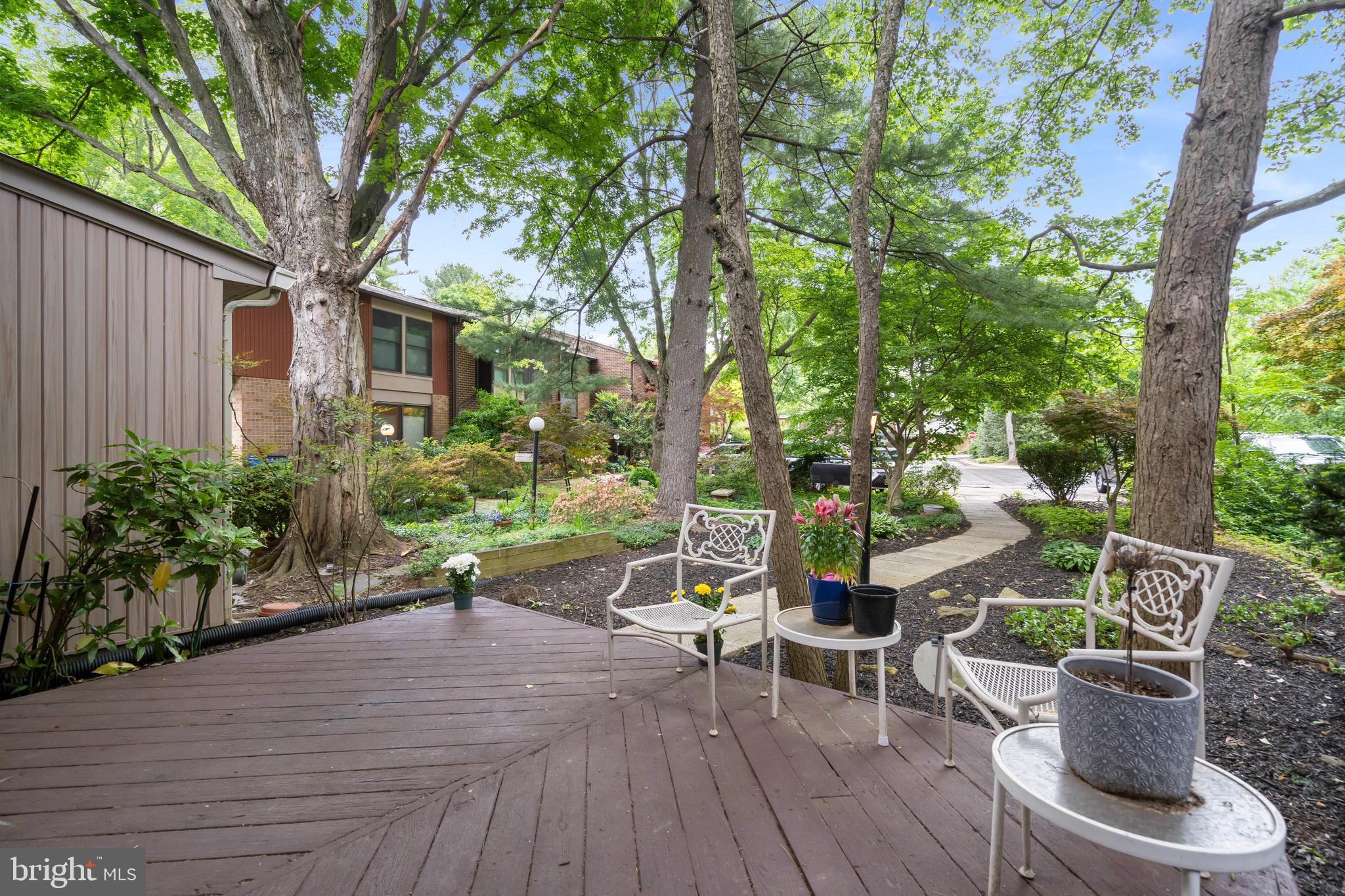 WILDE LAKE - Residential