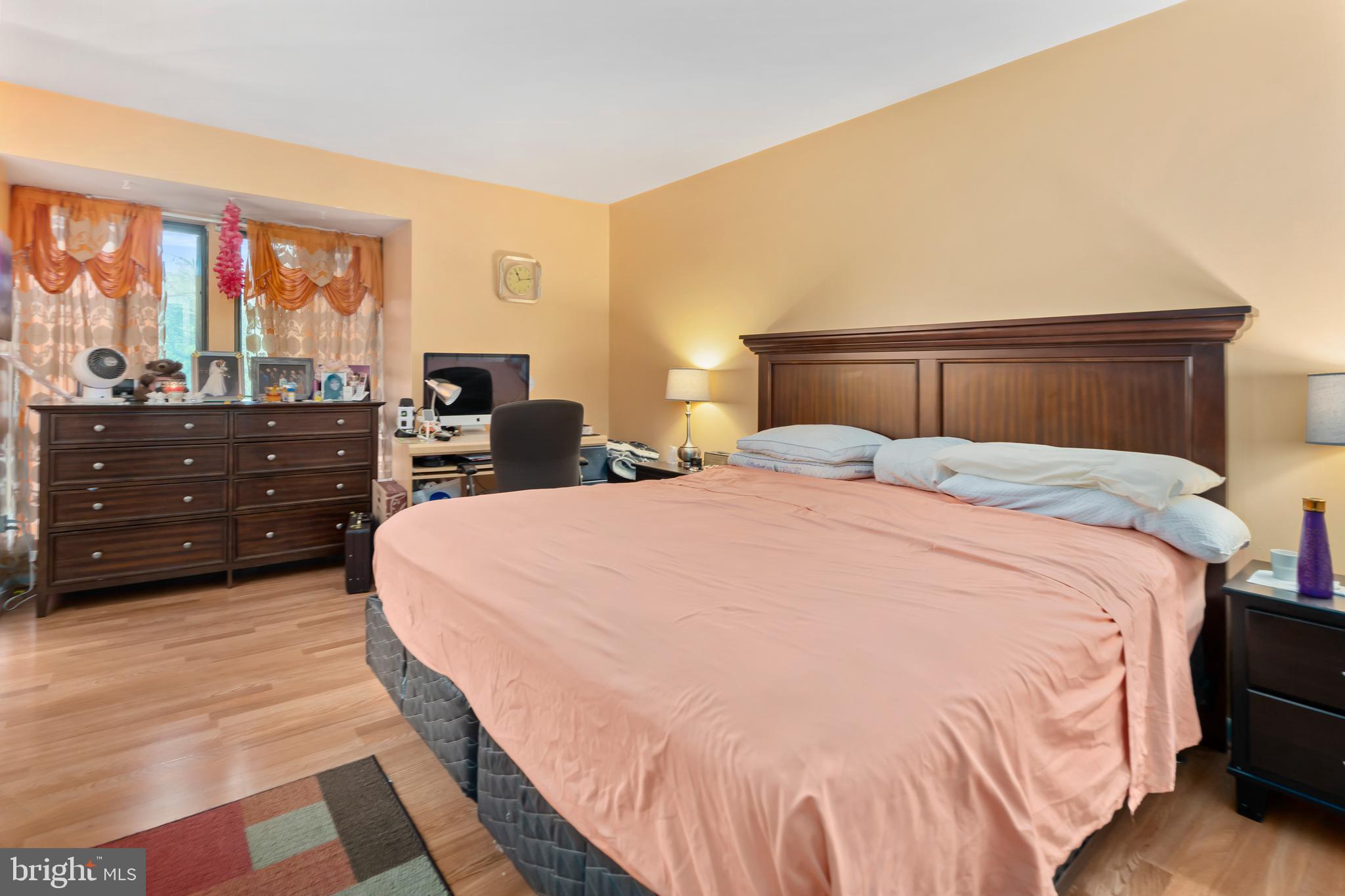 WILDE LAKE - Residential