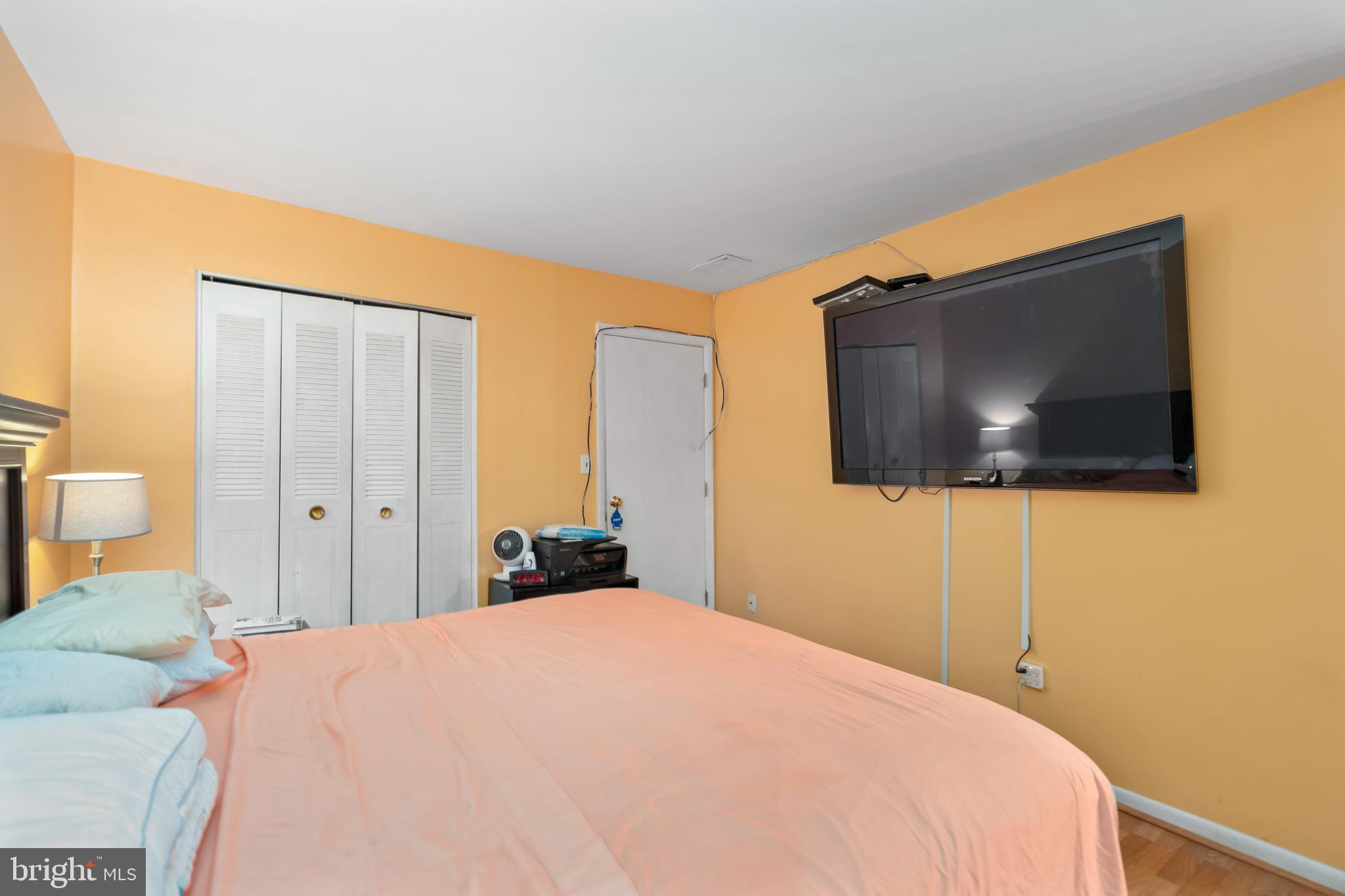 WILDE LAKE - Residential