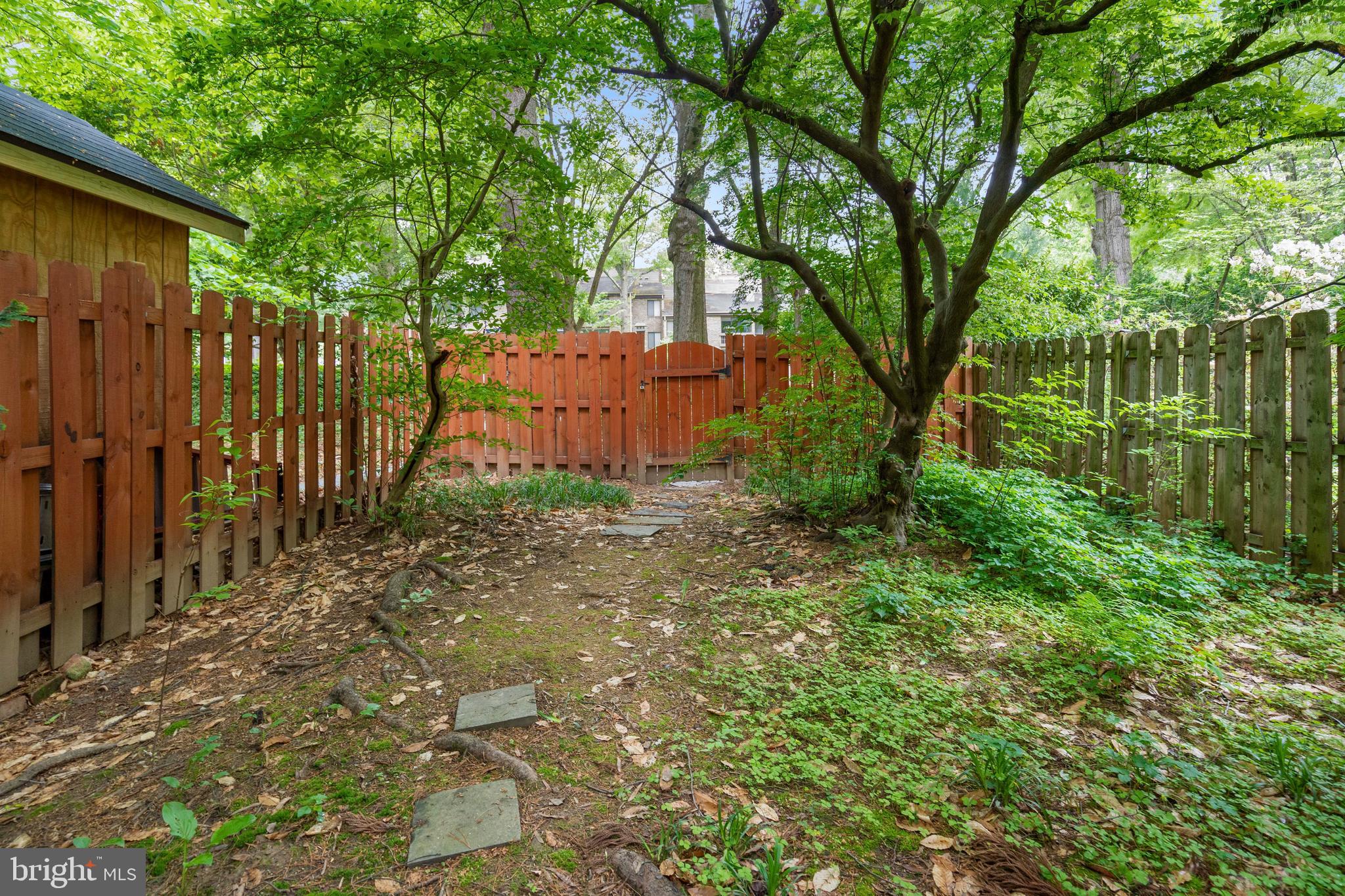 WILDE LAKE - Residential