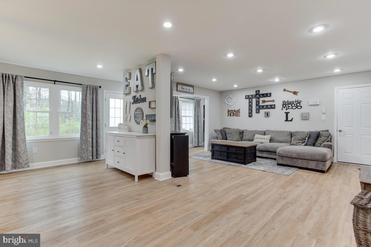 MONTPELIER - Residential