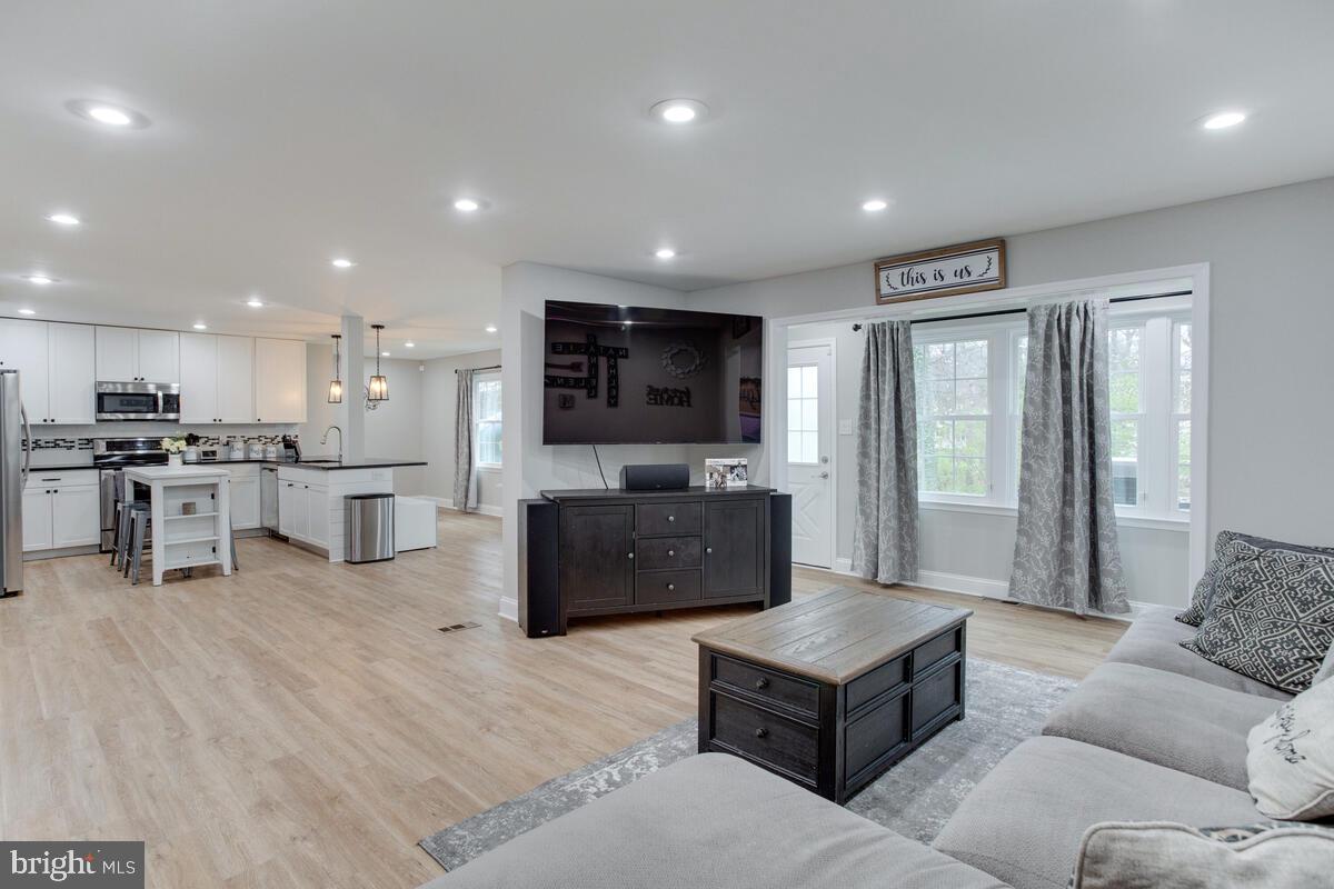 MONTPELIER - Residential