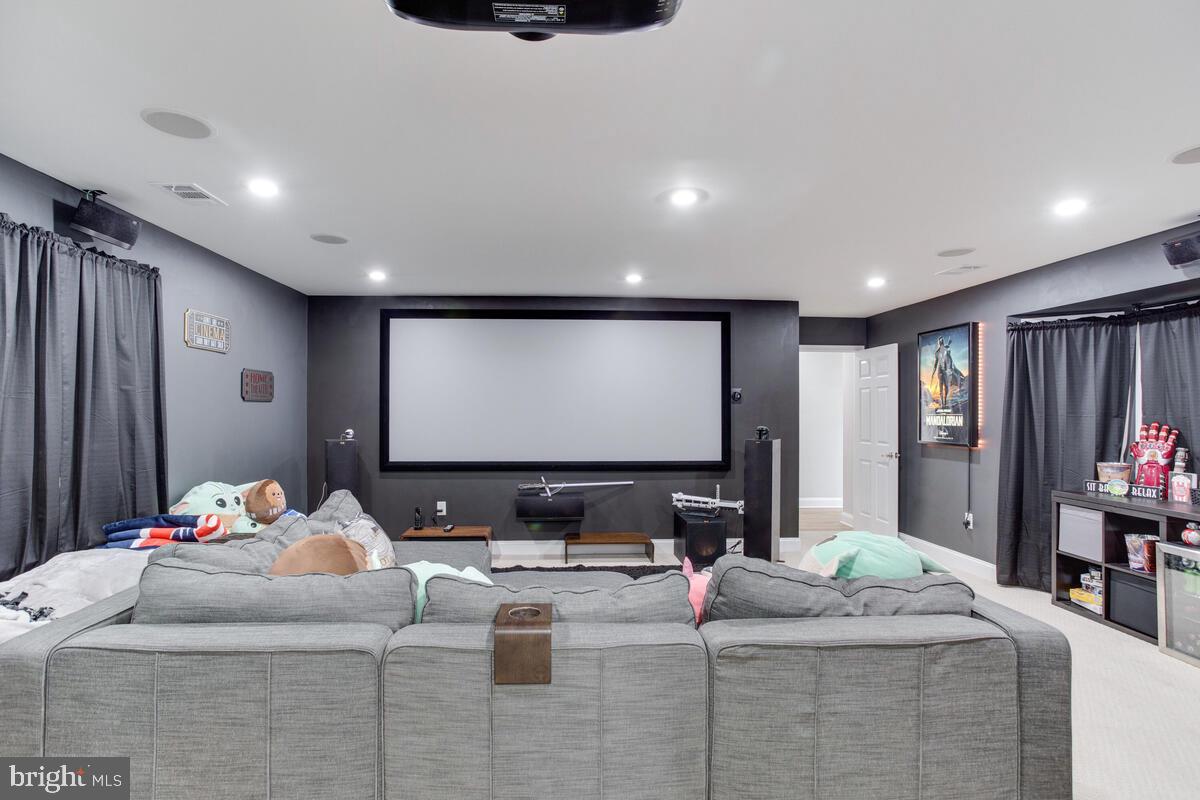 MONTPELIER - Residential