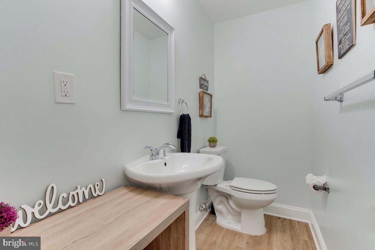 MONTPELIER - Residential