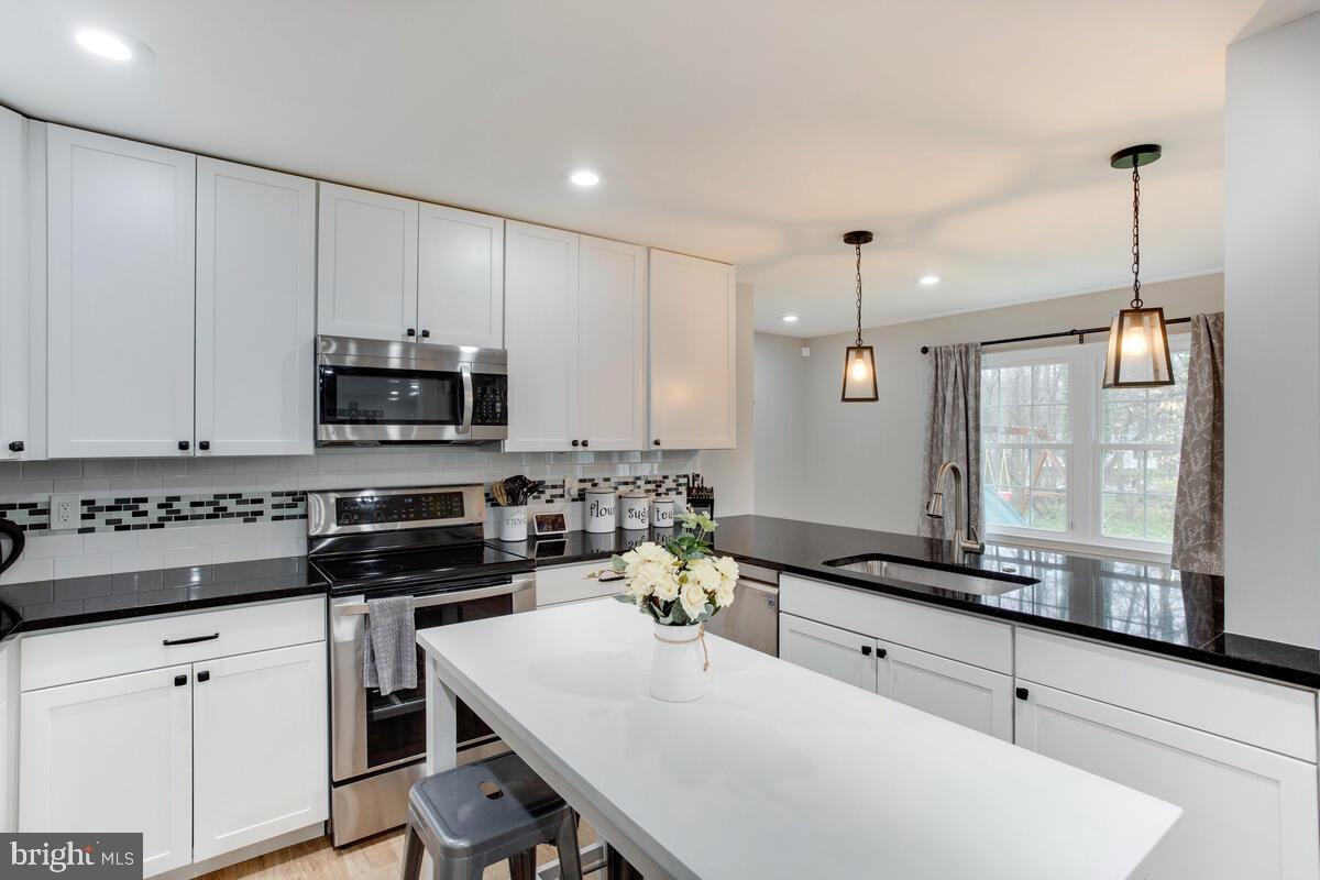 MONTPELIER - Residential