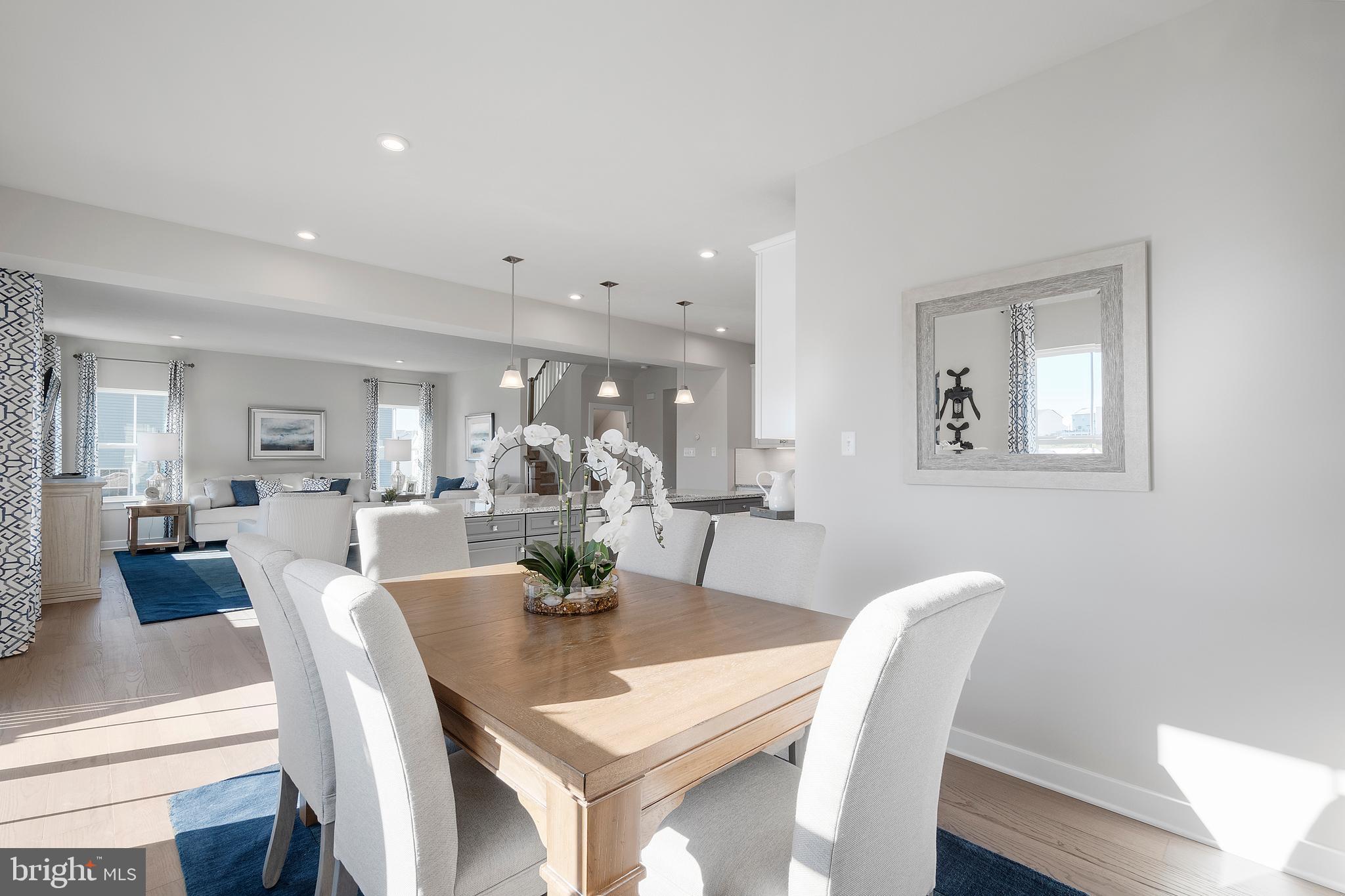BRENTWOOD - Residential