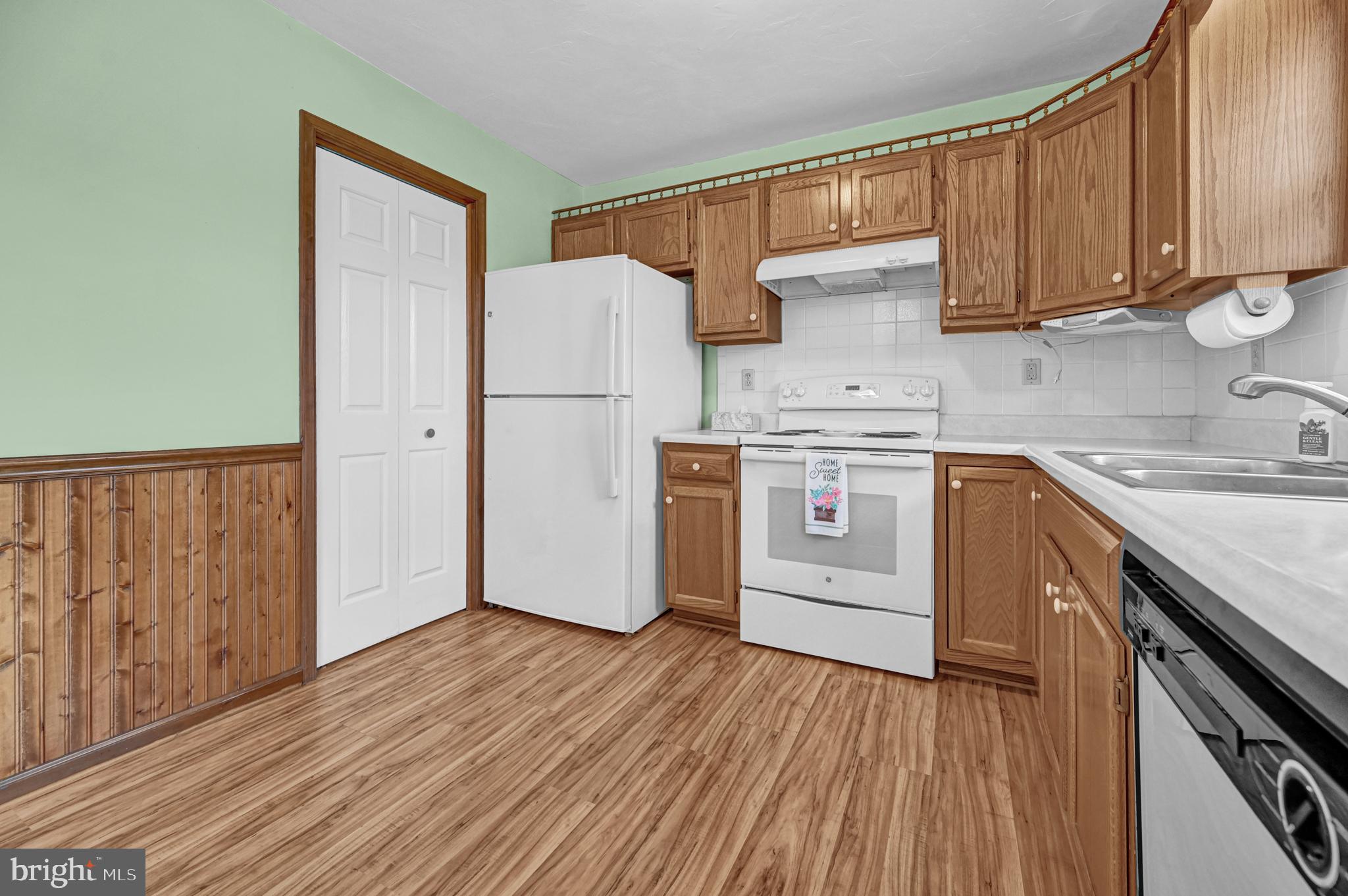 MCSHERRYSTOWN BOROUGH - Residential