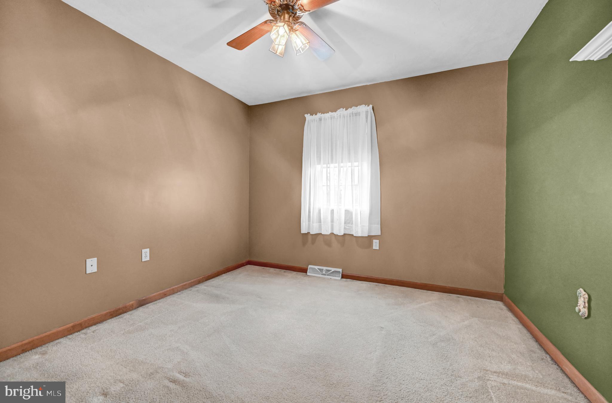 MCSHERRYSTOWN BOROUGH - Residential