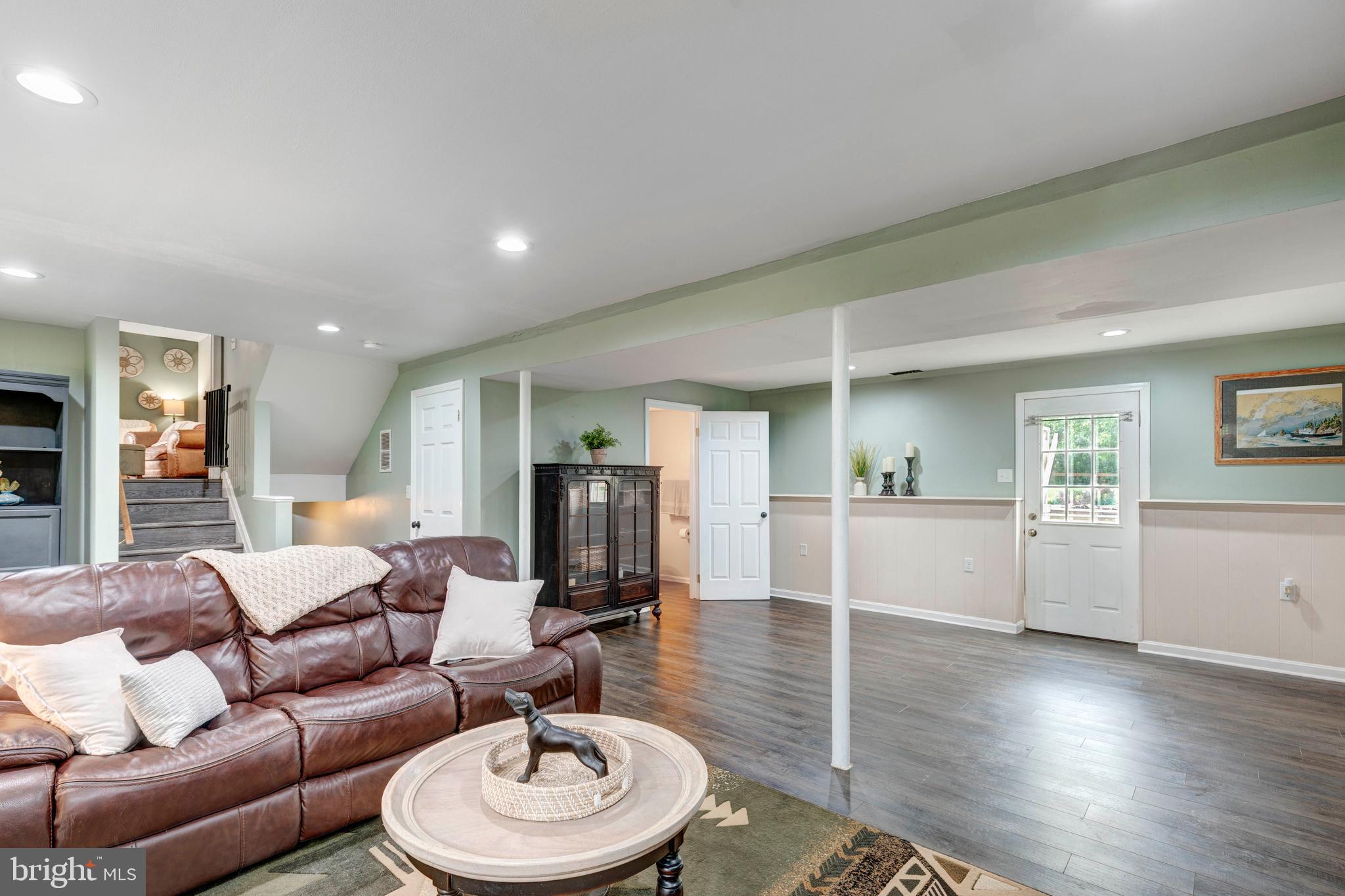 ROUGH N TUMBLE ACRES - Residential