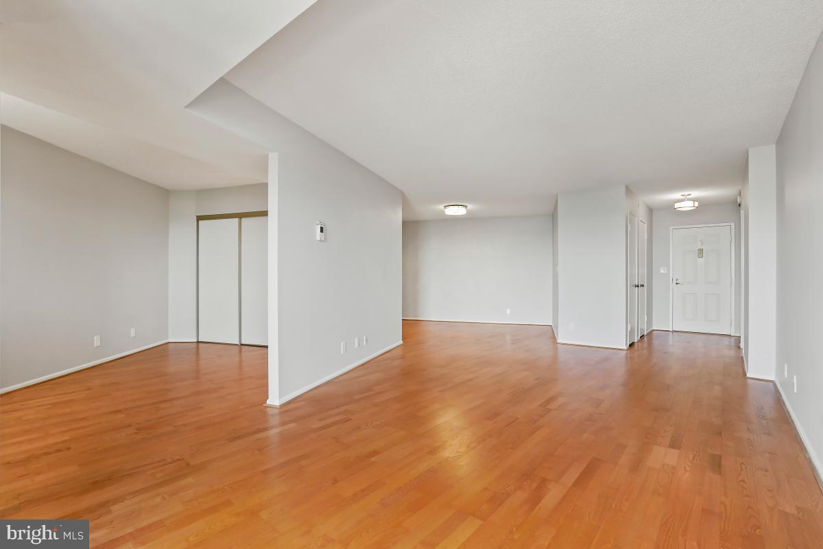5902 MOUNT EAGLE DRIVE 1503