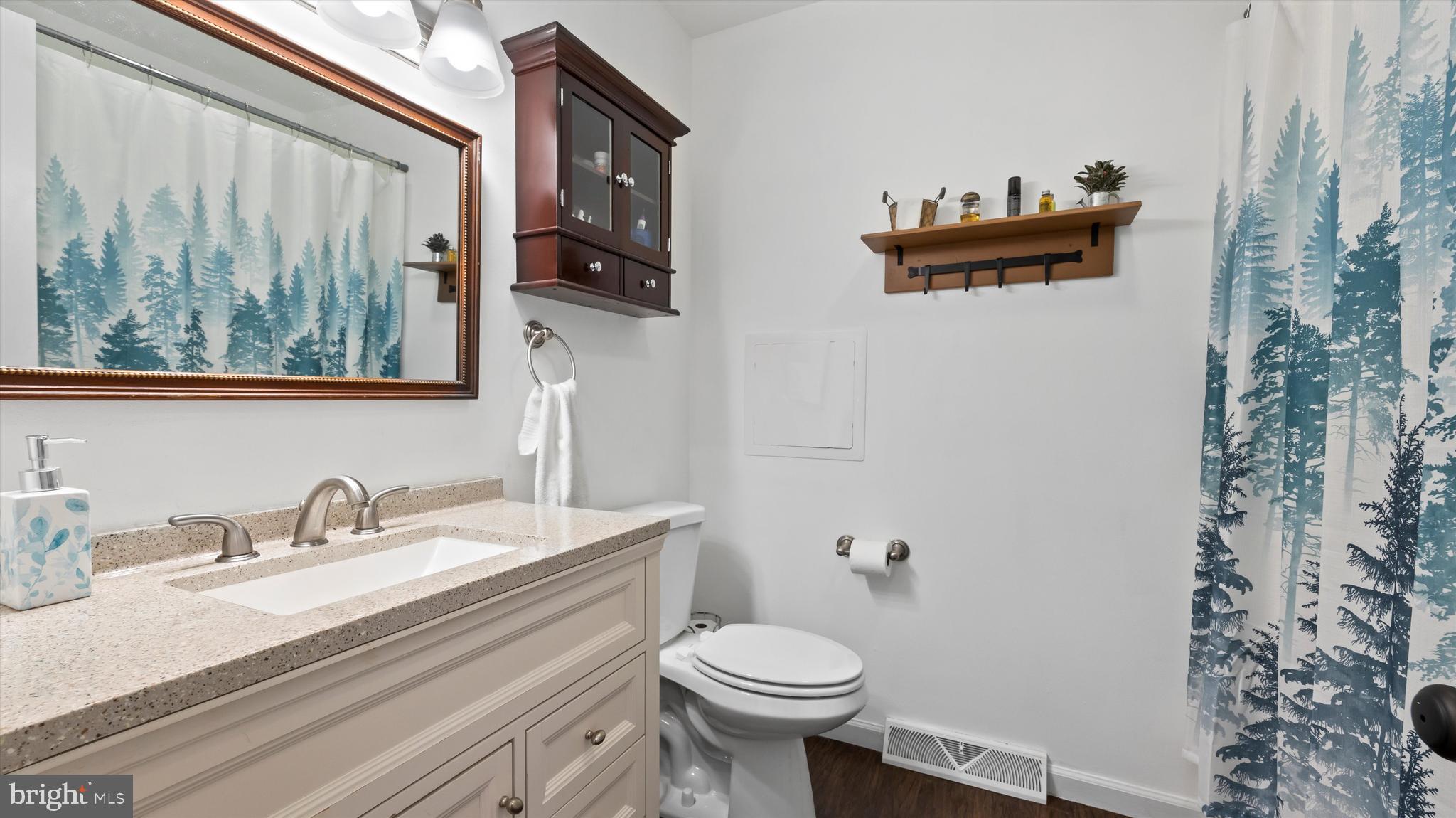 ROCKY SPRING ACRES - Residential