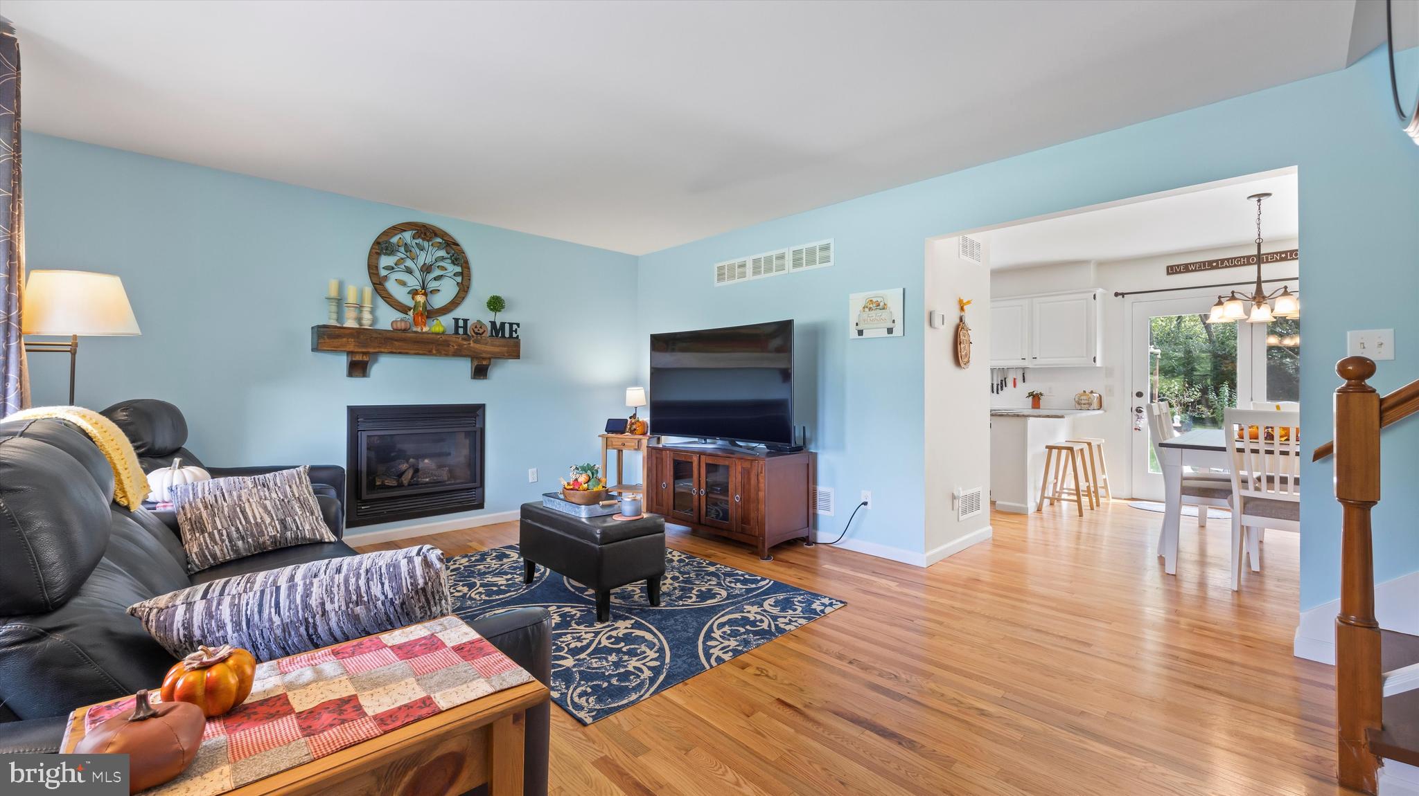 ROCKY SPRING ACRES - Residential