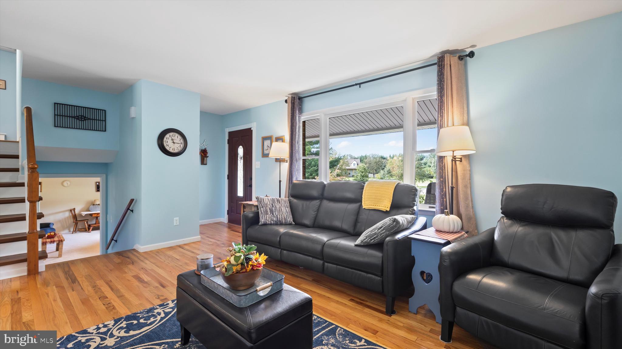 ROCKY SPRING ACRES - Residential