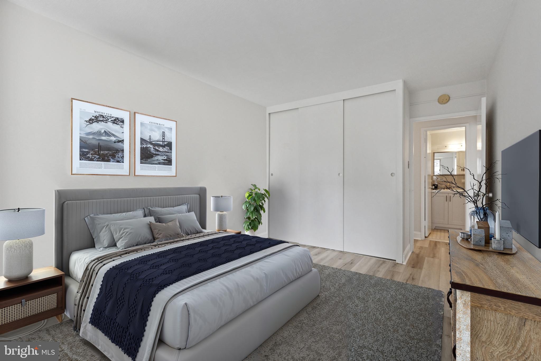 RITTENHOUSE SQUARE - Residential