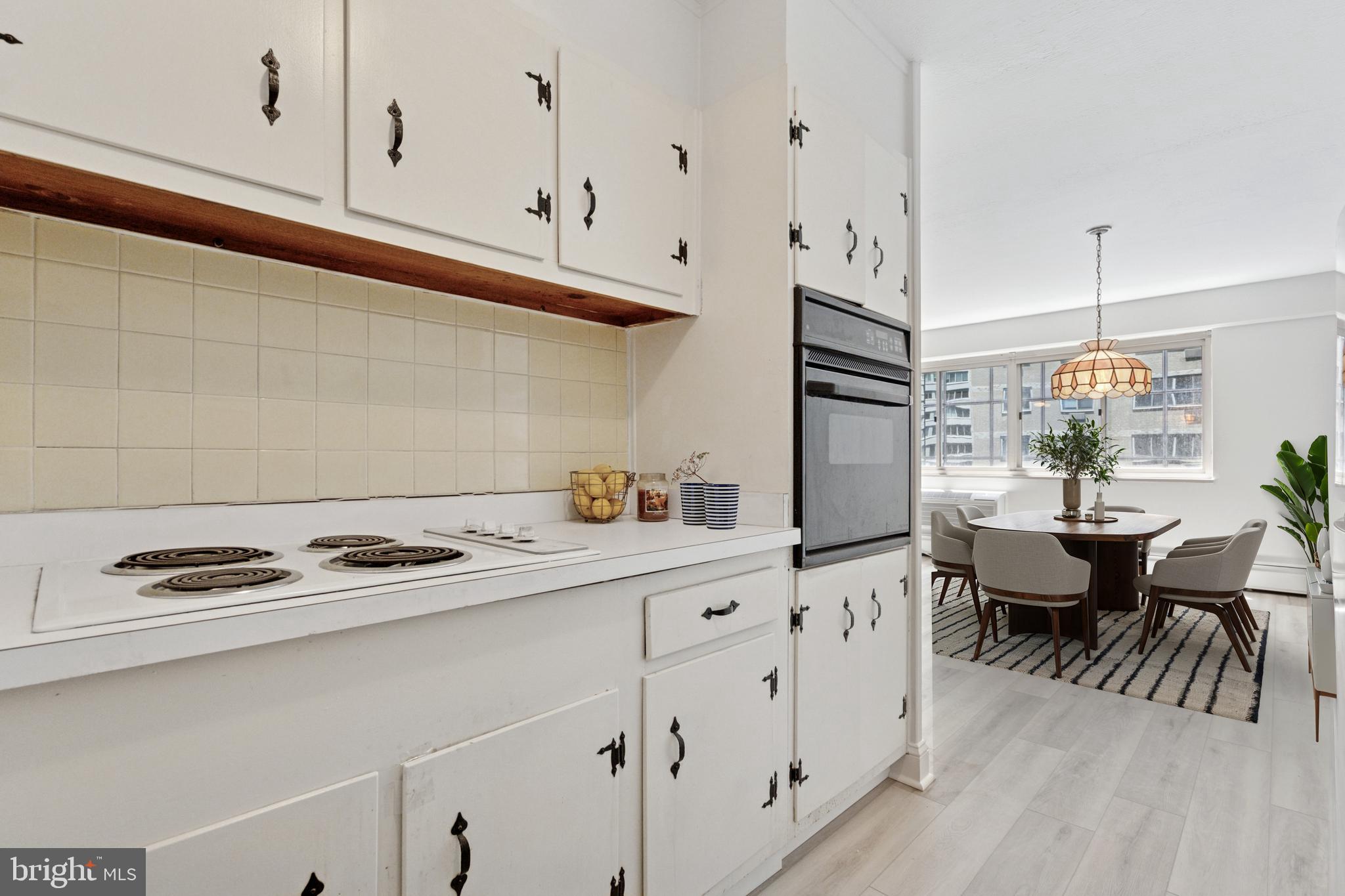 RITTENHOUSE SQUARE - Residential