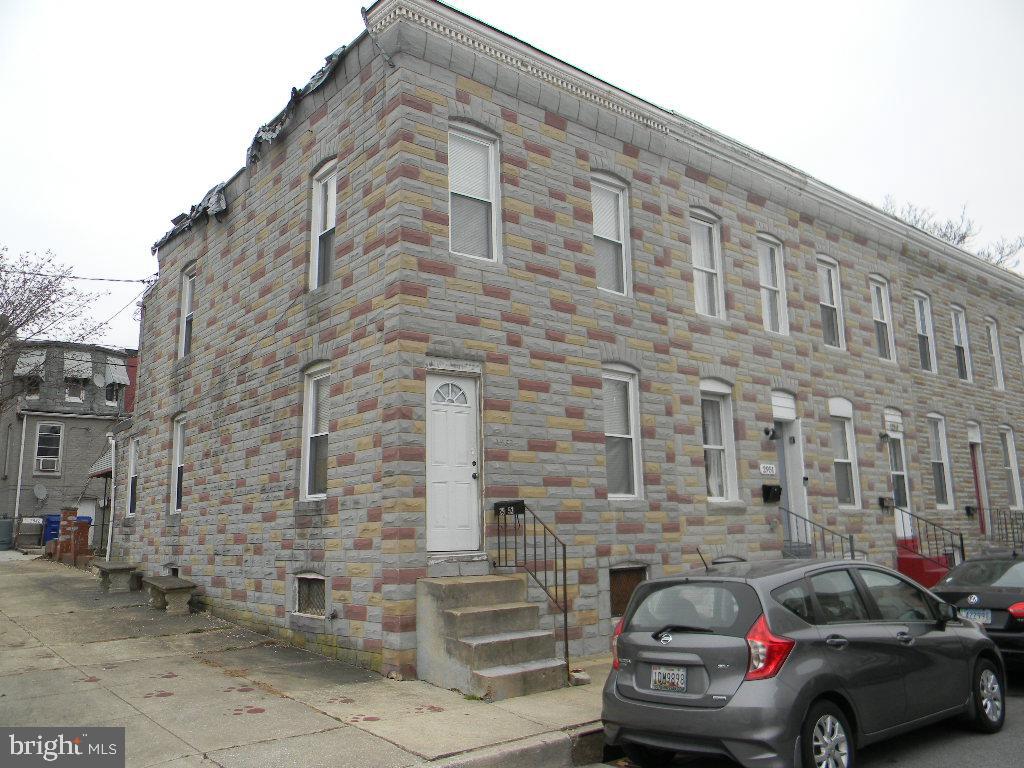 2953 MILES AVENUE