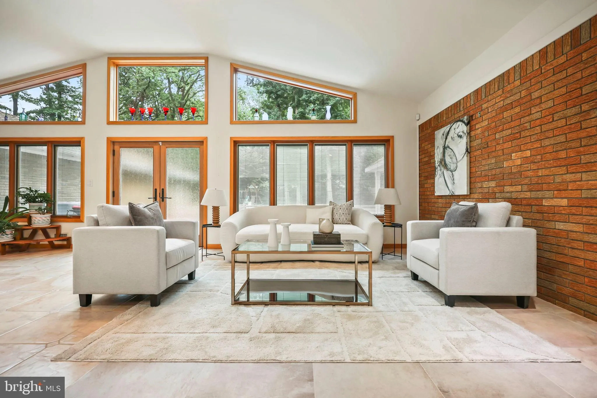 Edison, New Jersey 08820, United States, 6 Bedrooms Bedrooms, ,5 BathroomsBathrooms,Residential,Active,199081