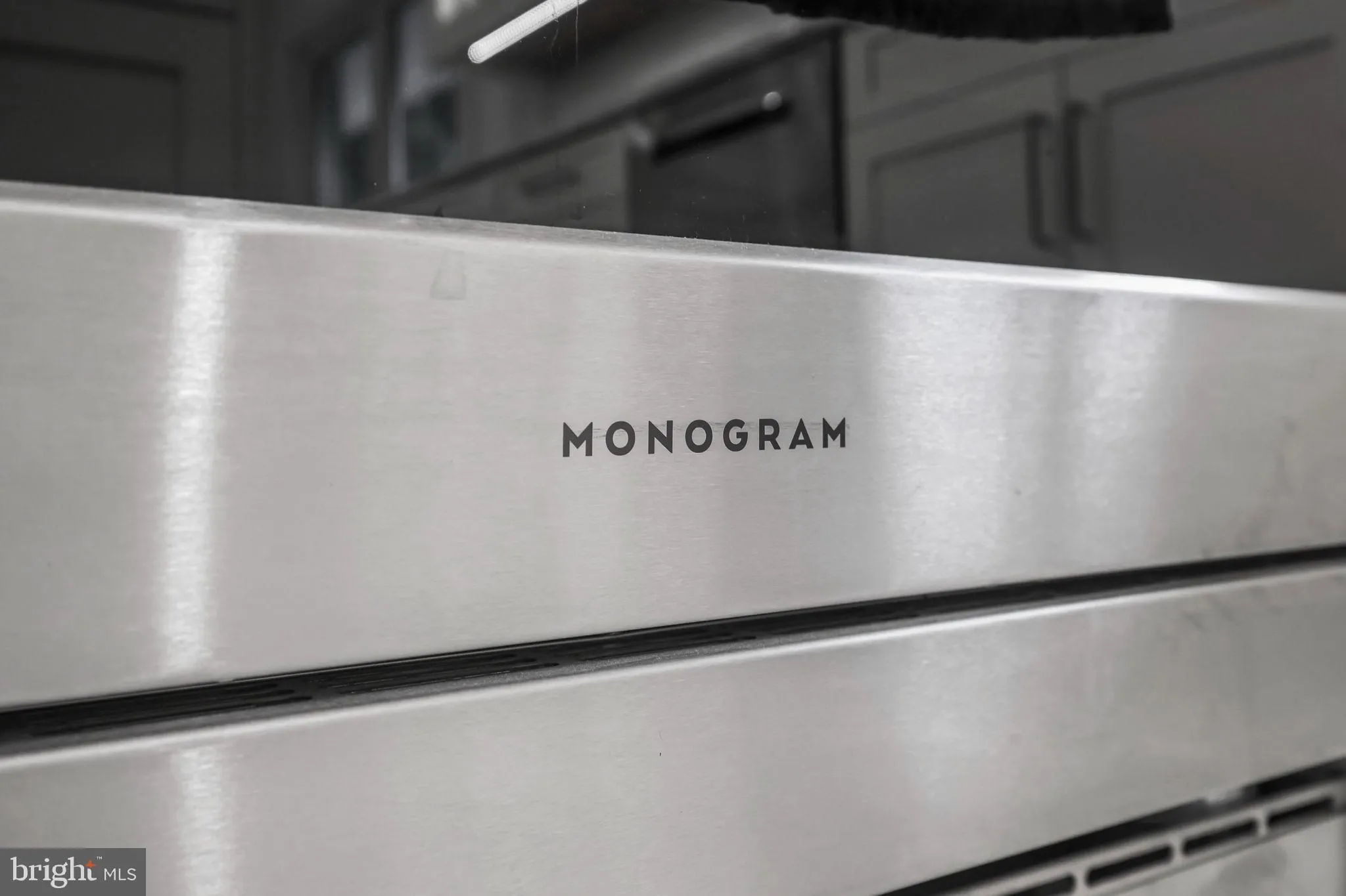 Edison, New Jersey 08820, United States, 6 Bedrooms Bedrooms, ,5 BathroomsBathrooms,Residential,Active,199081