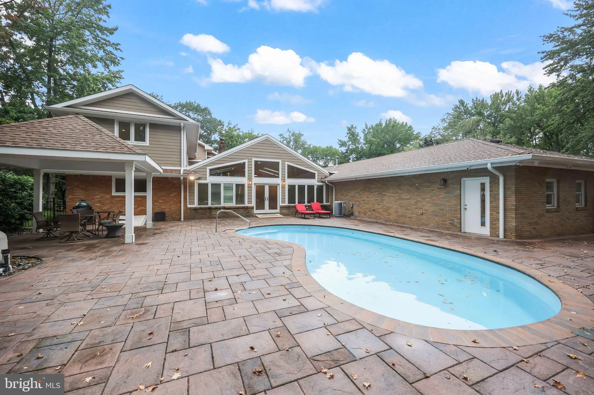 Edison, New Jersey 08820, United States, 6 Bedrooms Bedrooms, ,5 BathroomsBathrooms,Residential,Active,199081