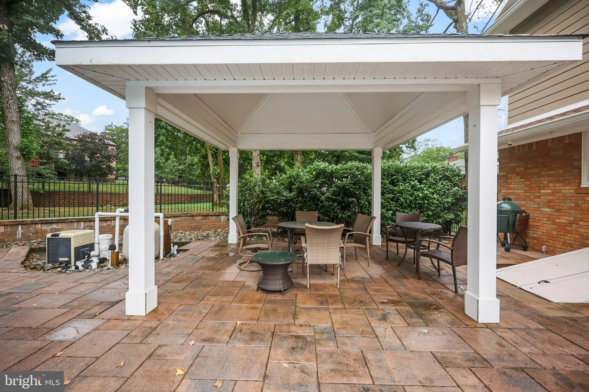 Edison, New Jersey 08820, United States, 6 Bedrooms Bedrooms, ,5 BathroomsBathrooms,Residential,Active,199081