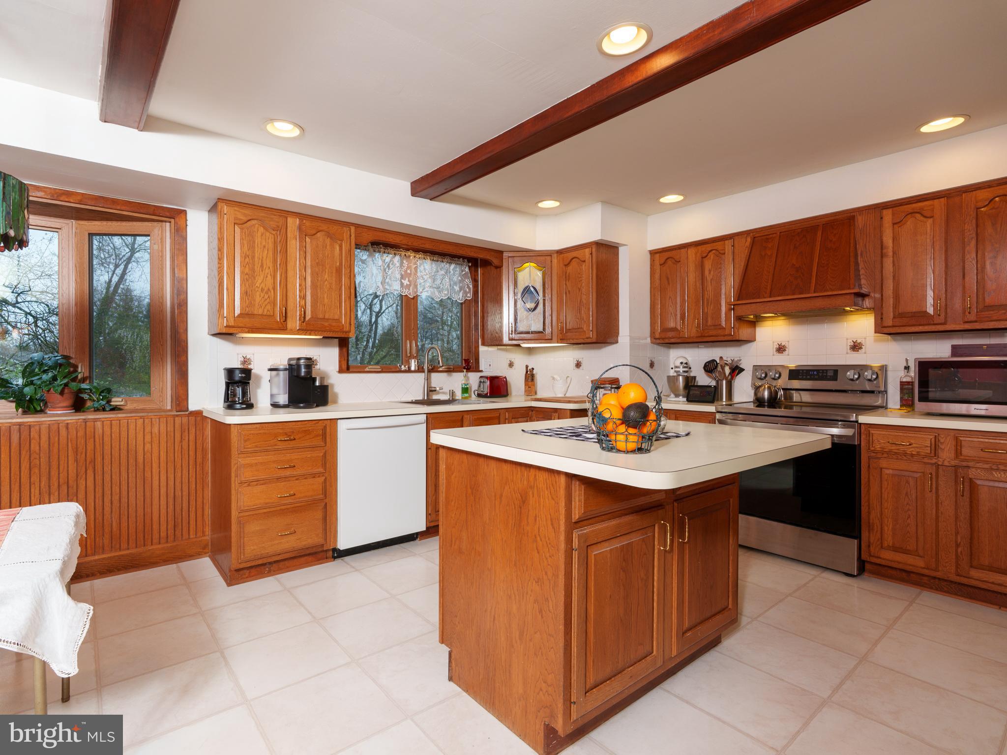 SPRING VALLEY FARM - Residential