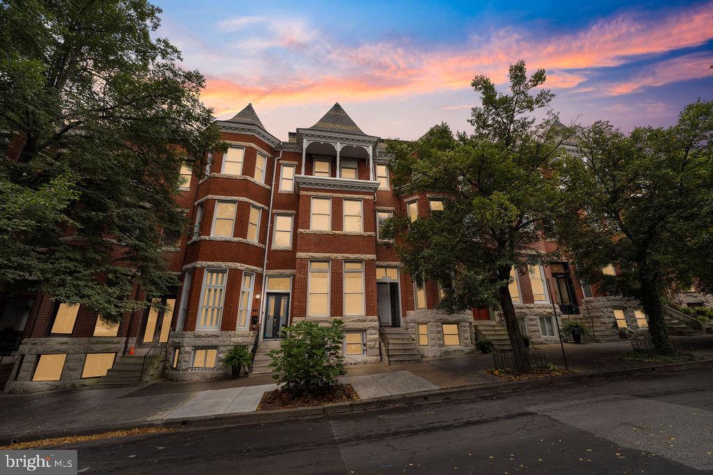 BOLTON HILL HISTORIC DISTRICT - Residential Lease