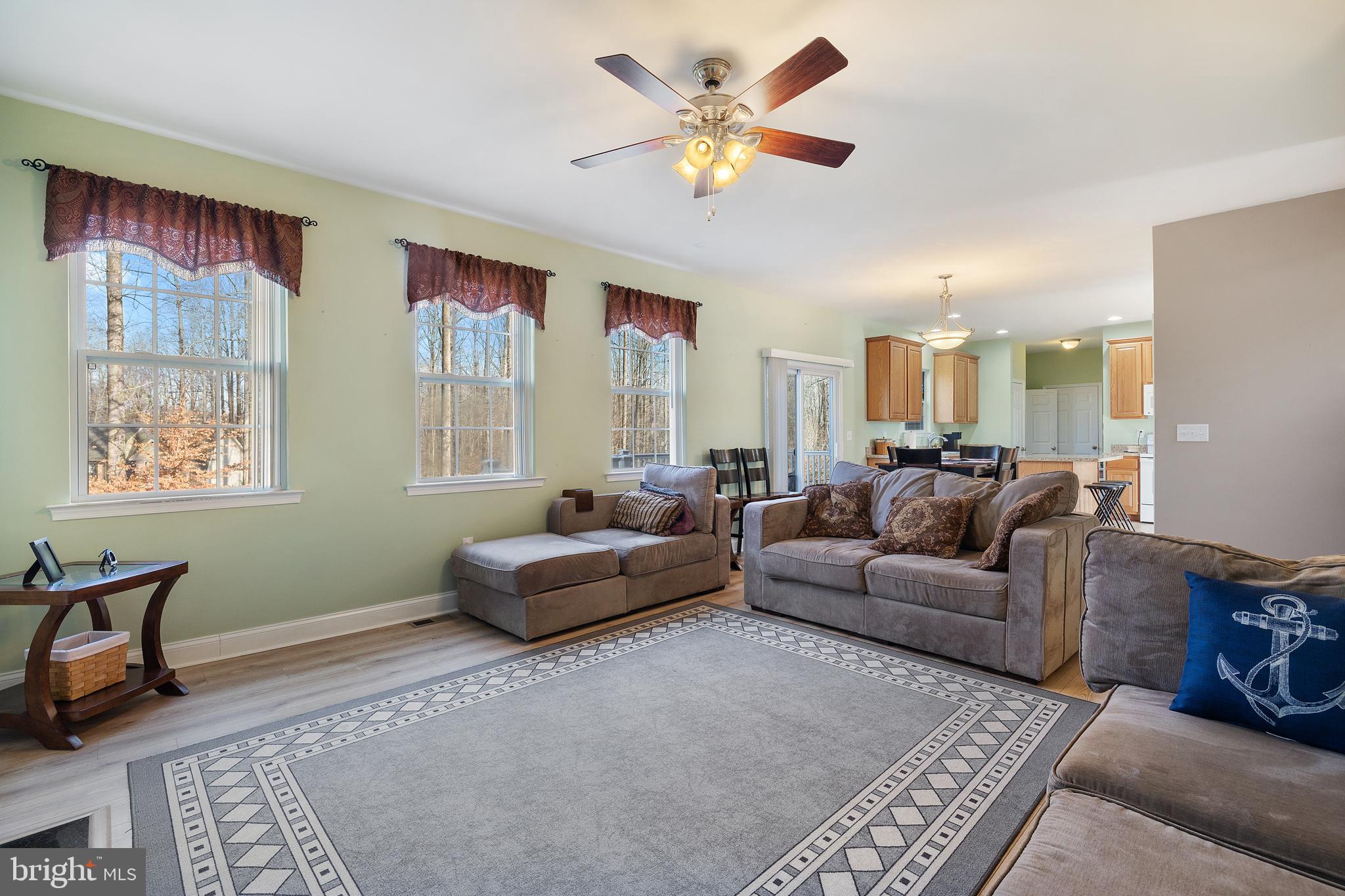 HOLBROOK ESTATES - Residential