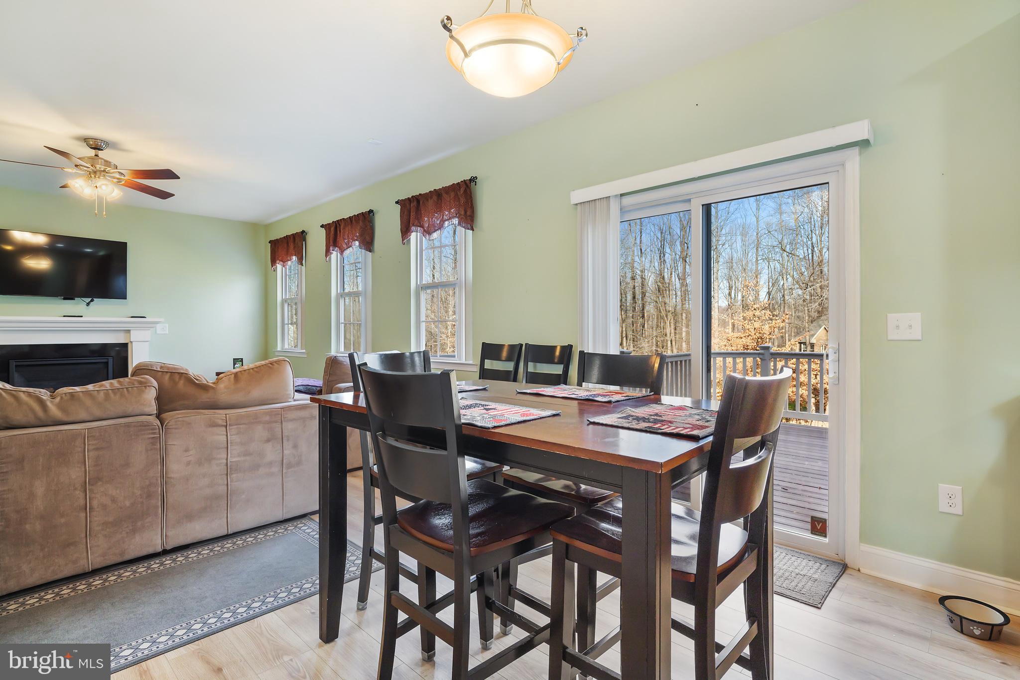 HOLBROOK ESTATES - Residential