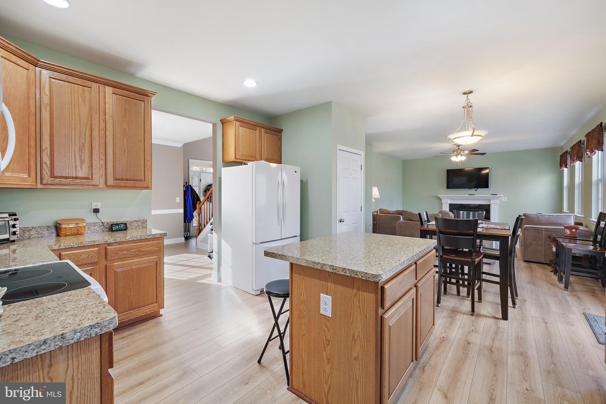 HOLBROOK ESTATES - Residential