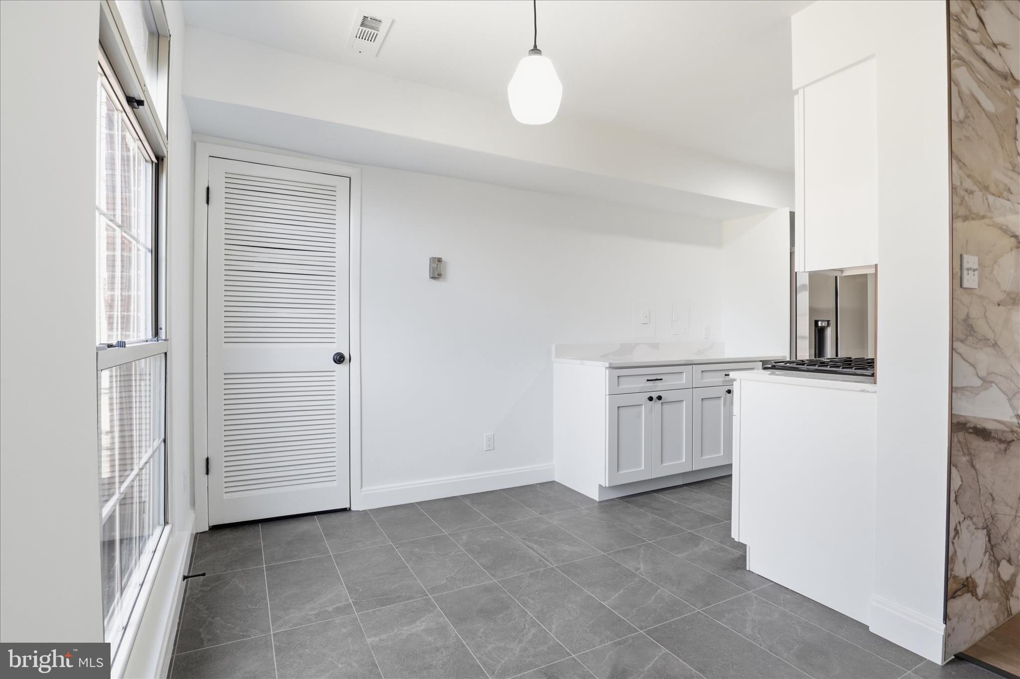 WOODBURN VILLAGE - Residential