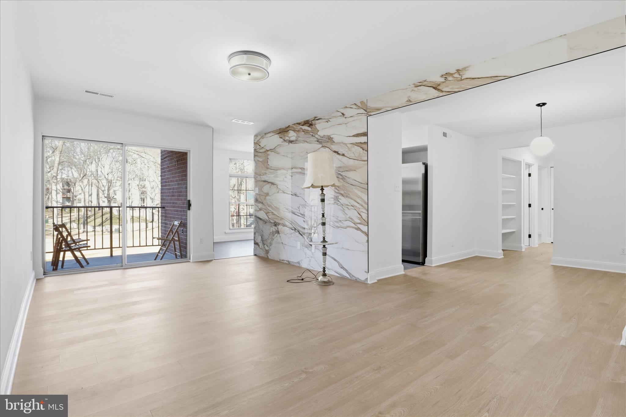 WOODBURN VILLAGE - Residential