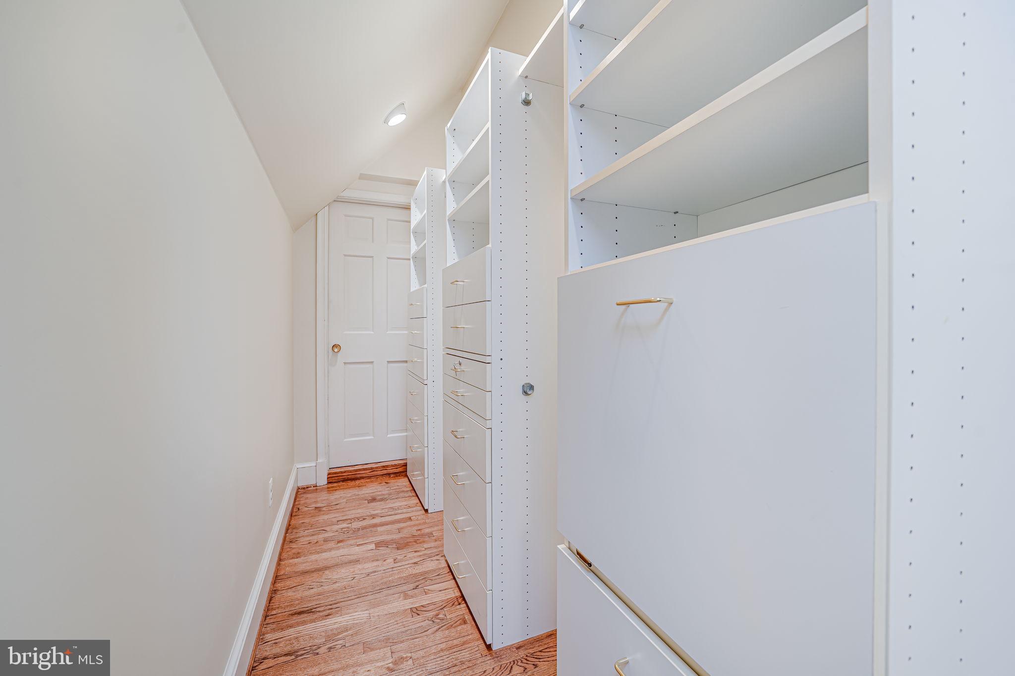 BALLANTRAE - Residential